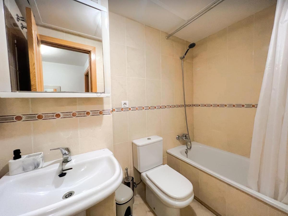 3 Bed Las Petunias, San Pedro Marbella Eksteriør bilde