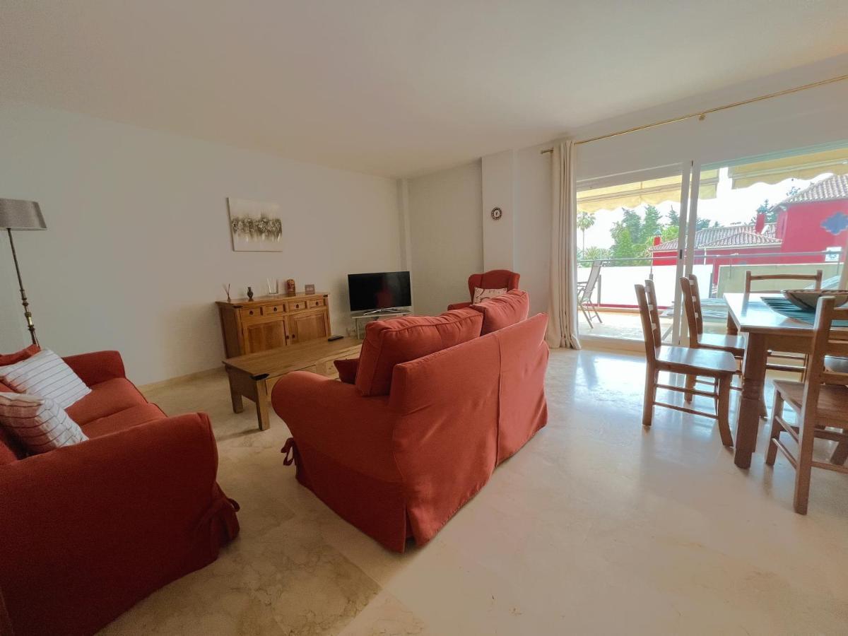 3 Bed Las Petunias, San Pedro Marbella Eksteriør bilde