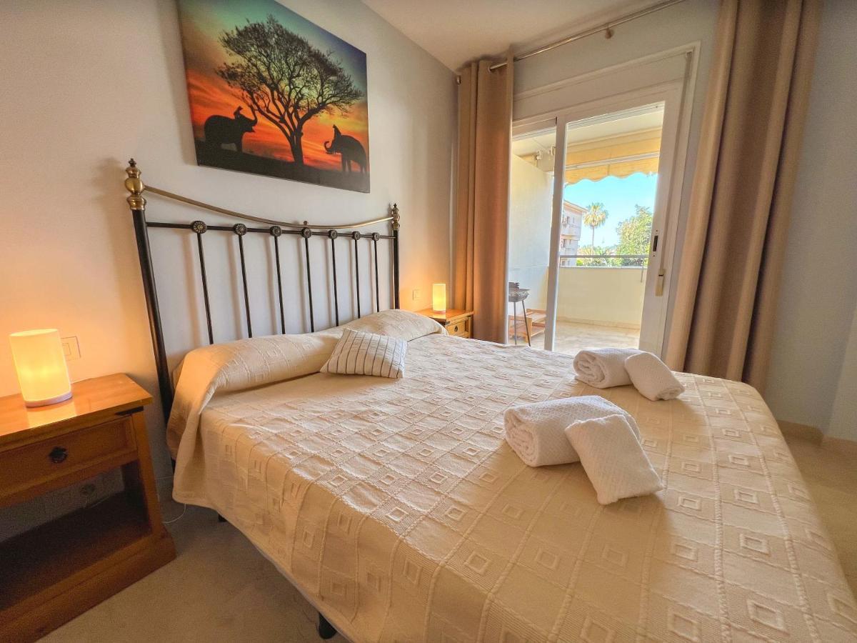 3 Bed Las Petunias, San Pedro Marbella Eksteriør bilde
